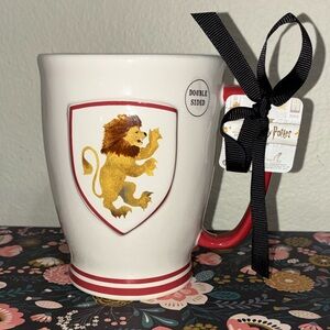 NWT Rae Dunn Harry Potter Gryffindor Mug